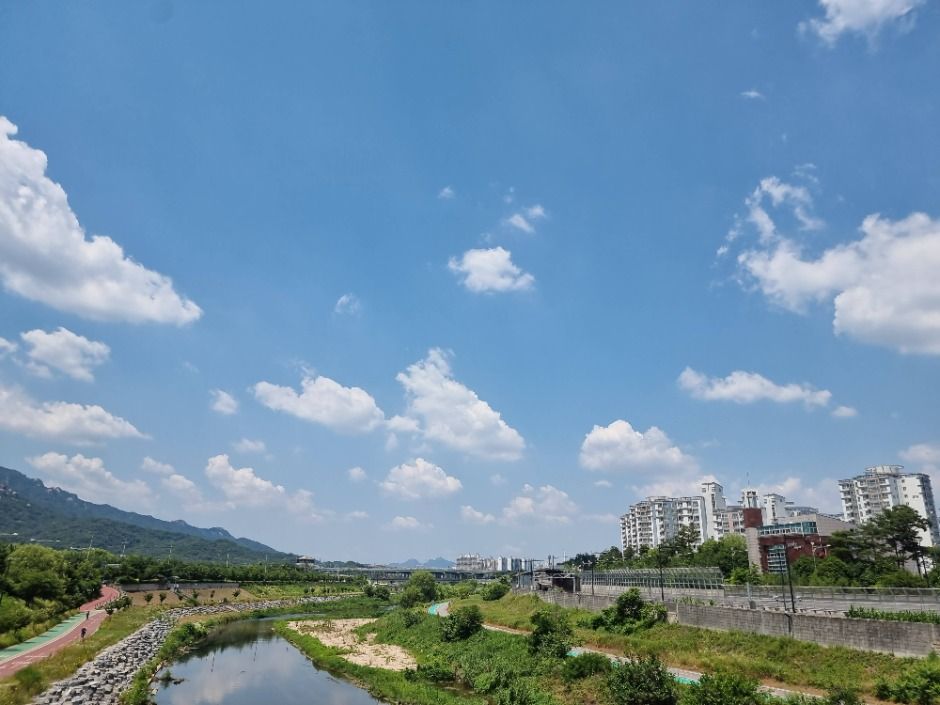 서울둘레길 코스에서 건너는 중랑천 상도교