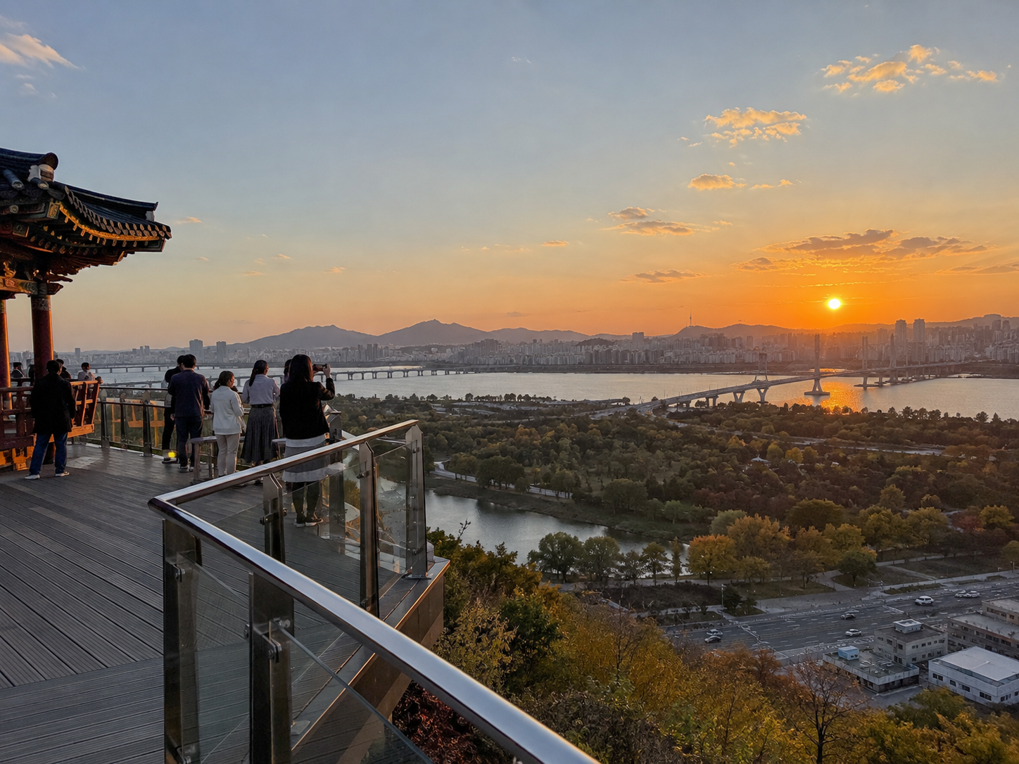 용왕정과 용왕산 스카이워크에서 바라본 한강 풍경